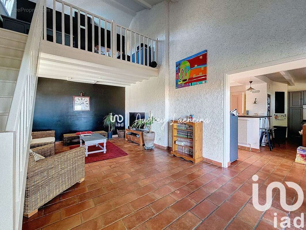 Photo 6 - Maison à PUISSALICON