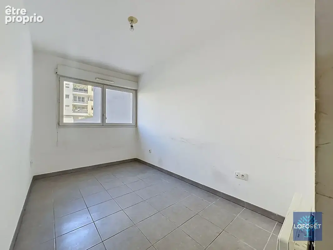 Type 3 en Duplex - avec grande terrasse de 26 m² + parking en sous-sol - photo 9
