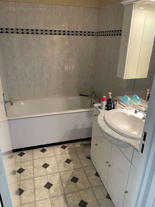 Appartement à ROSNY-SOUS-BOIS