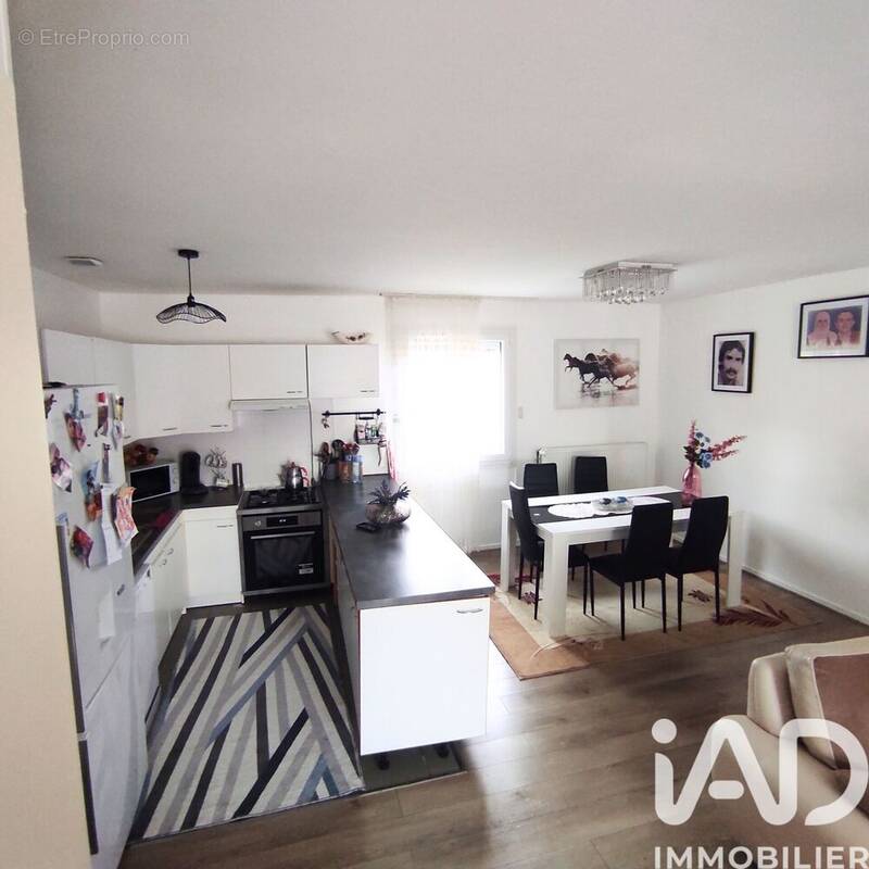 Photo 1 - Maison à SEPT-SAULX