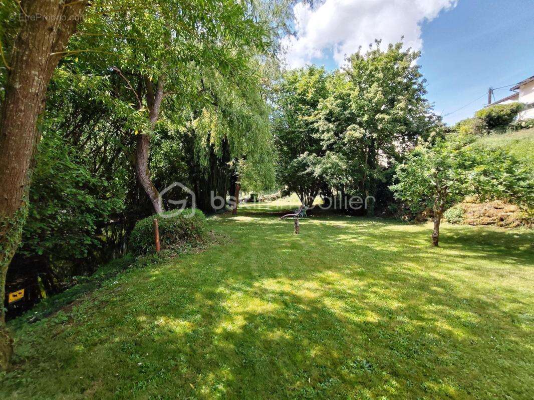 Propriété de 177 m2 avec piscine - photo 5