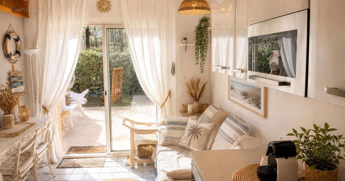Maisonnette avec grand jardin, piscine et fort potentiel d'agrandissement Lacanau 3 pièce(s) 40 m2 - photo 7