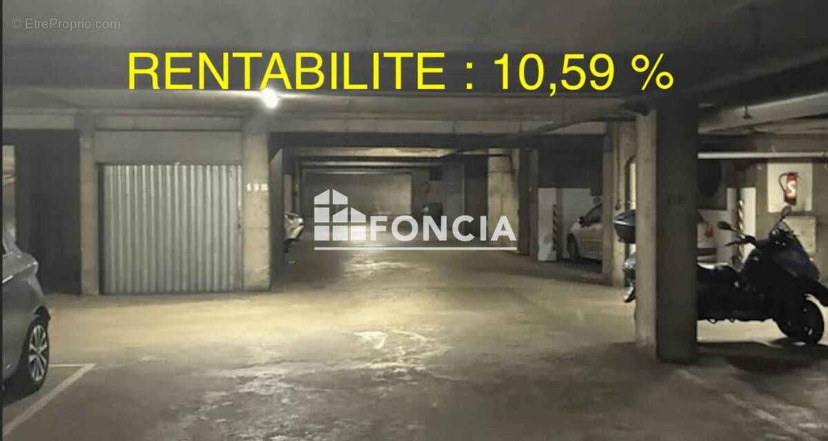 Parking à PARIS-20E