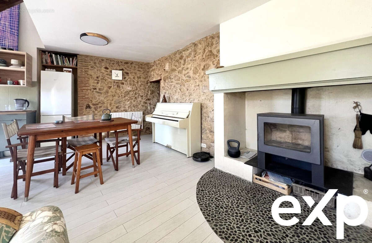 Maison à MOULEYDIER