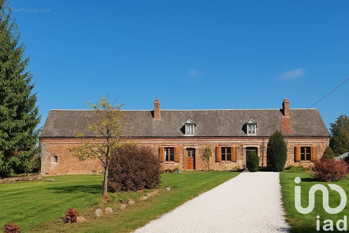 Photo 1 - Maison à SAINT-GERMAIN-D&#039;AUNAY