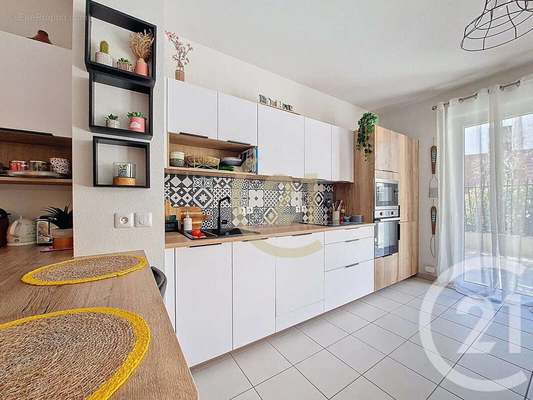 Appartement 86 m² à Saint-Jean-De-Vedas  - photo 7