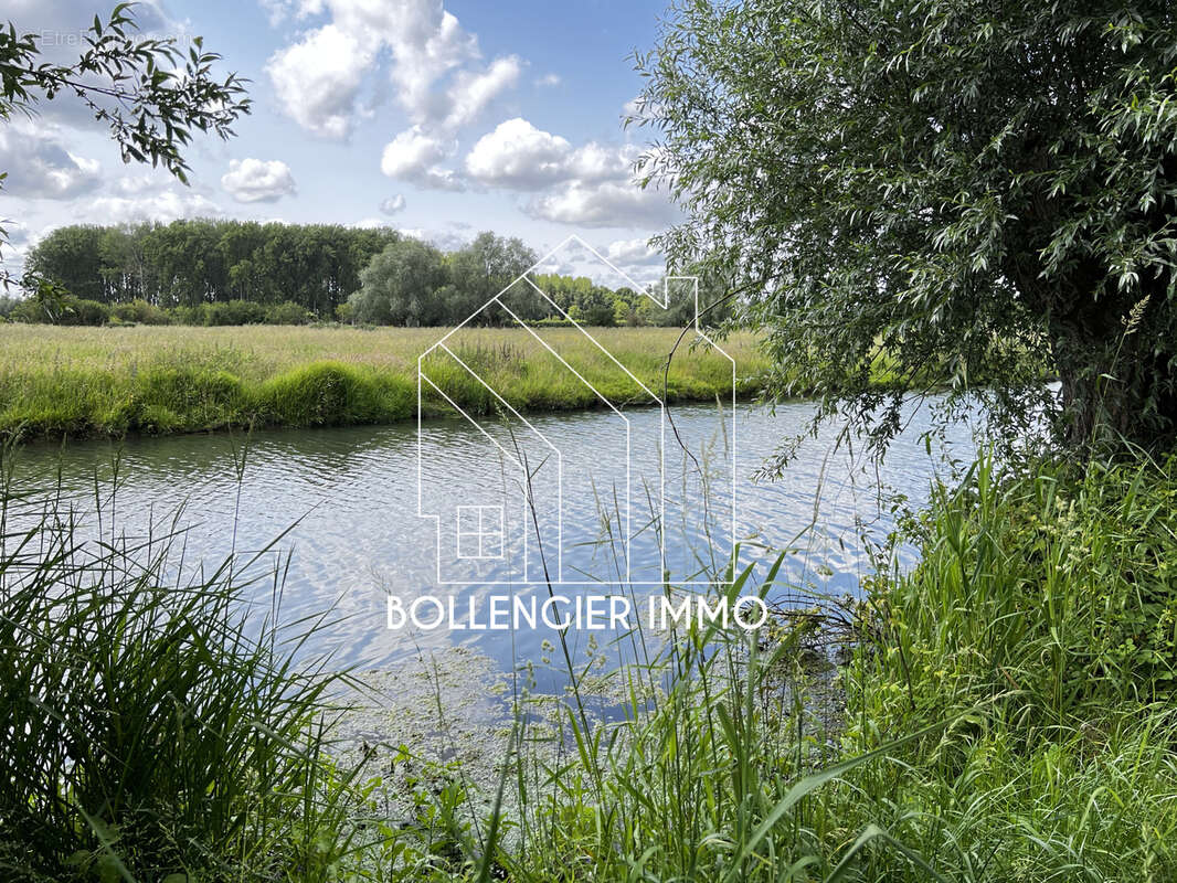 Maison à SAINT-FLORIS