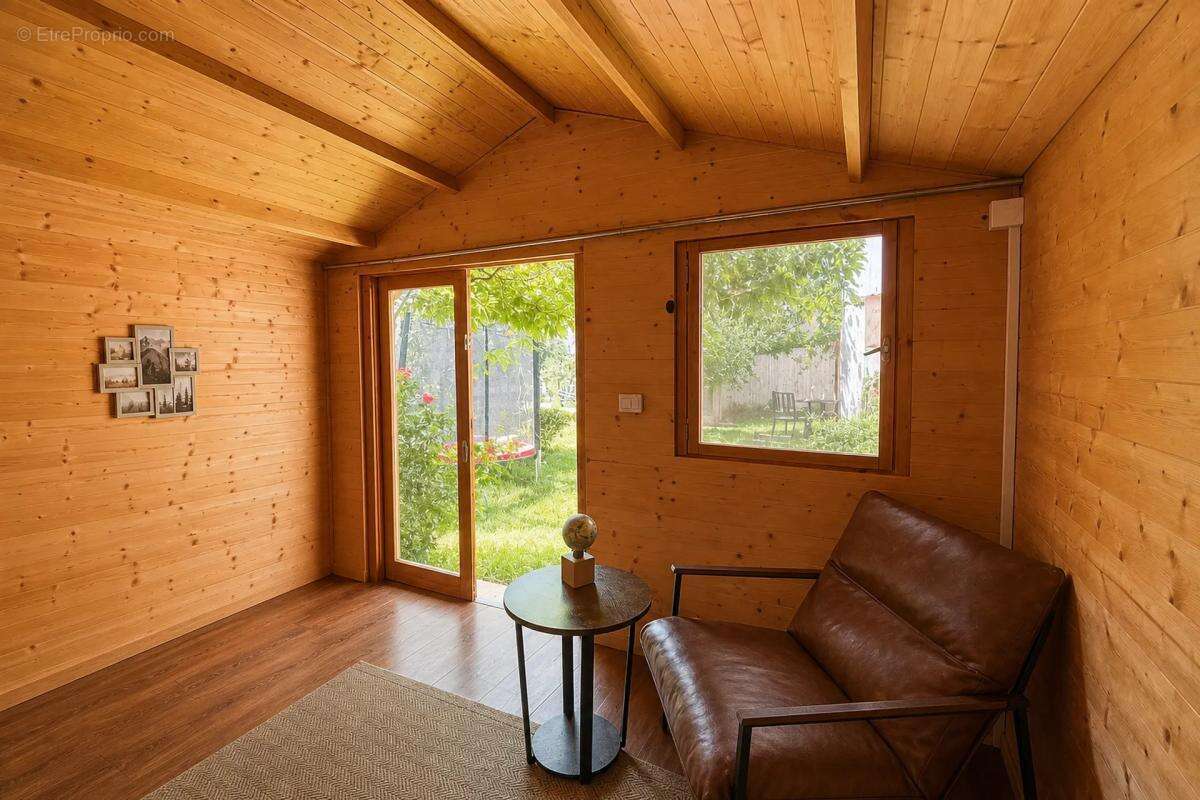Maison de 5 pièces de 109 m² à Donzère - photo 66