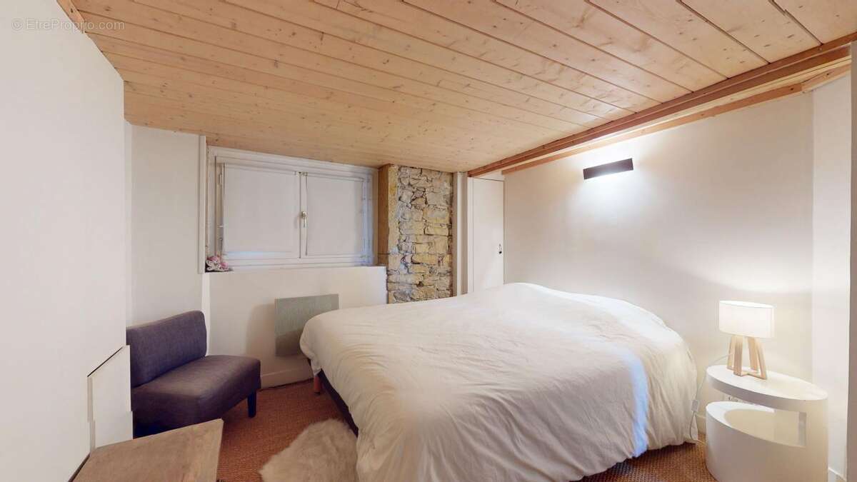 Appartement à LYON-5E