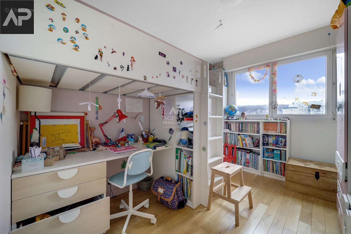 SEVRES CENTRE -  Appartement familial - photo 5