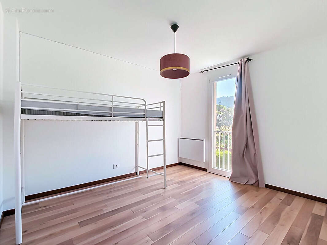 Maison à MARSEILLE-10E