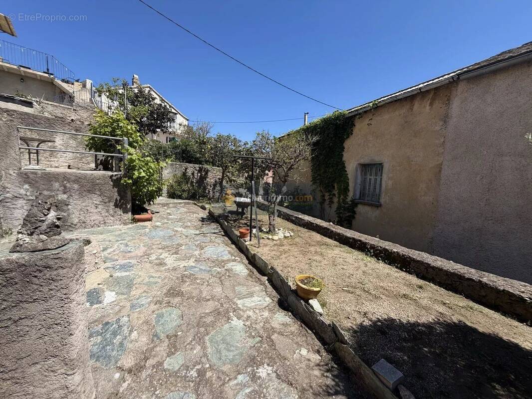 Appartement à SAN-MARTINO-DI-LOTA