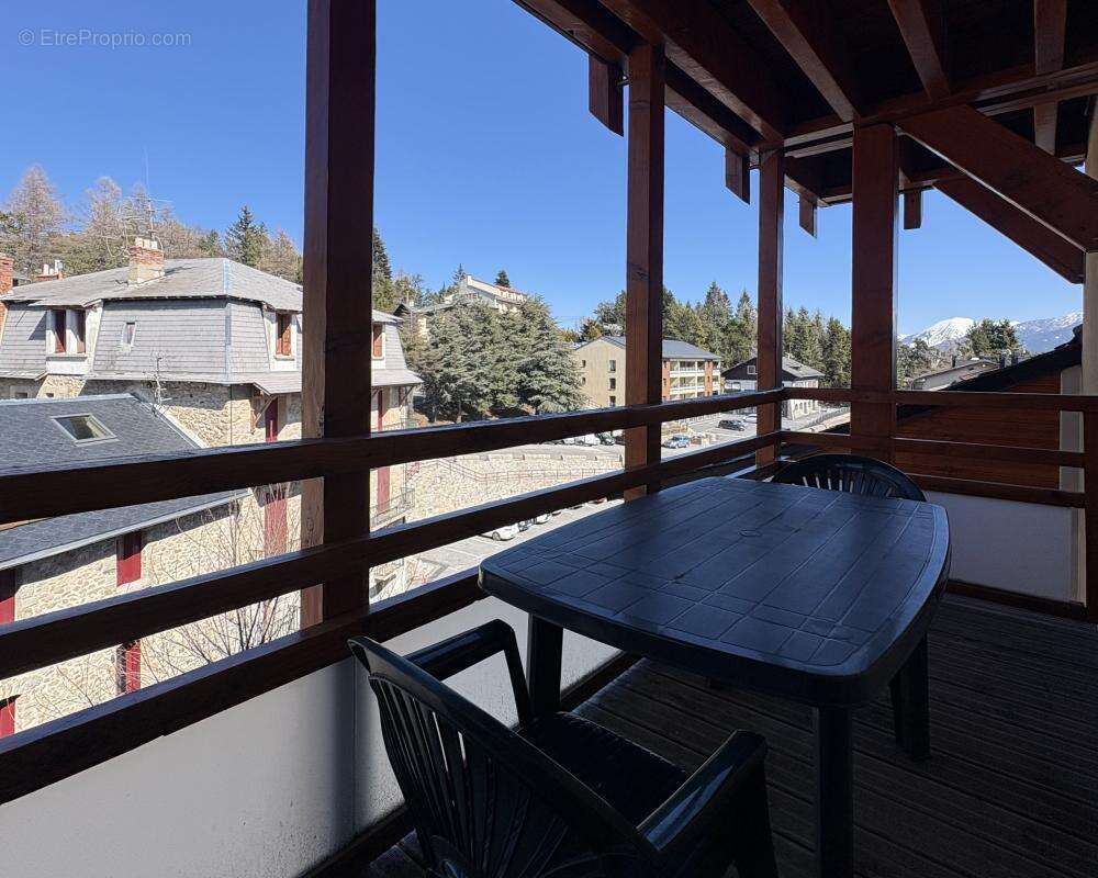 Appartement à FONT-ROMEU-ODEILLO-VIA