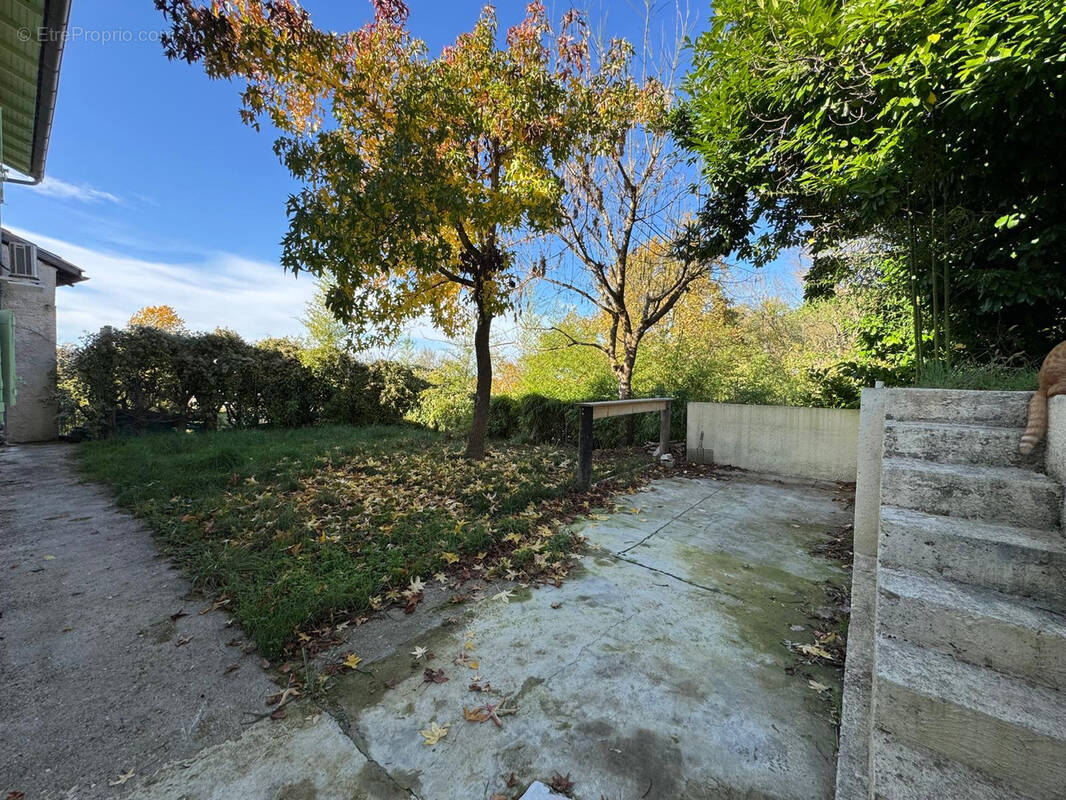 Appartement à CORBARIEU