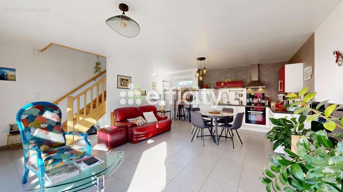 Maison à SAINT-ORENS-DE-GAMEVILLE