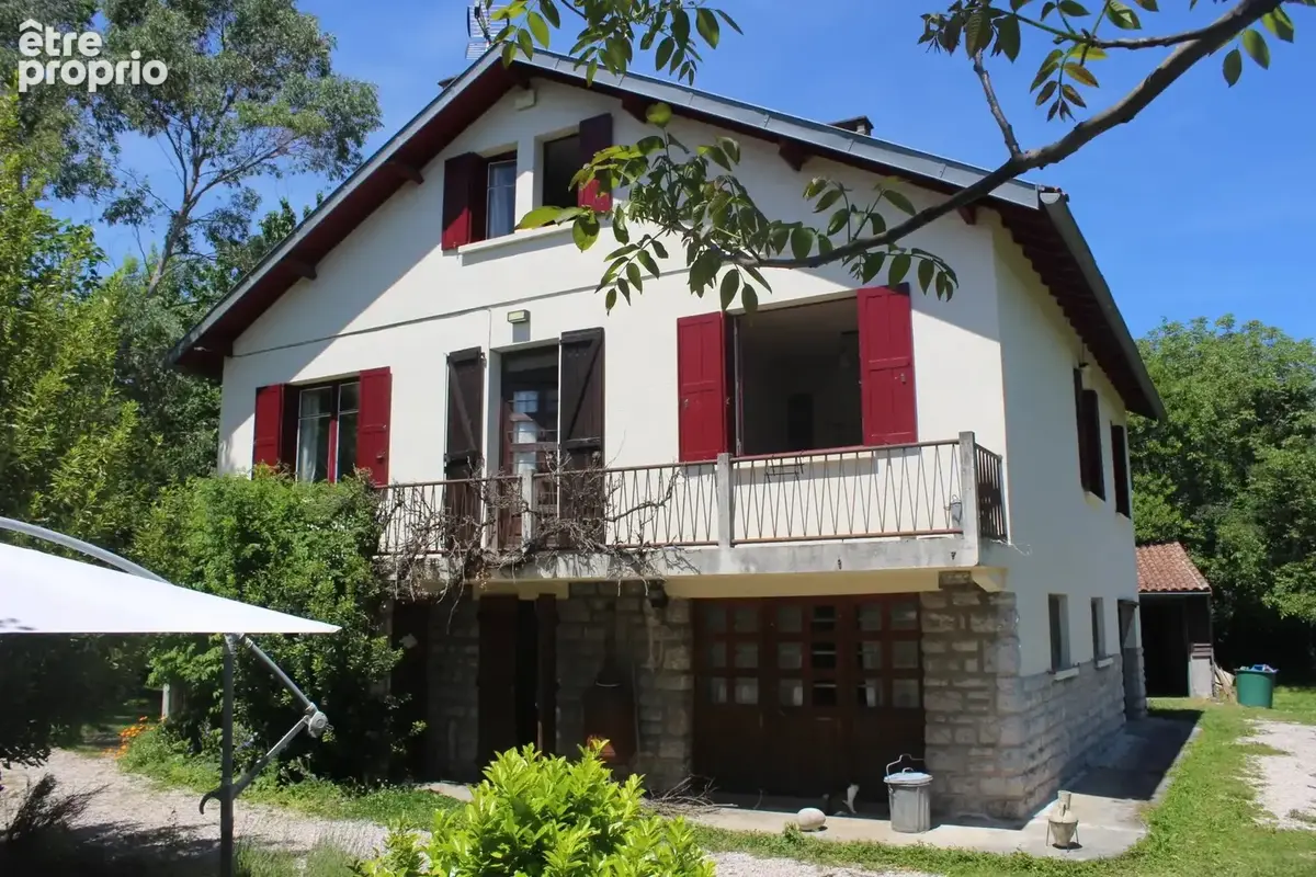 Photo Maison à Montrejeau au prix de 235 000€