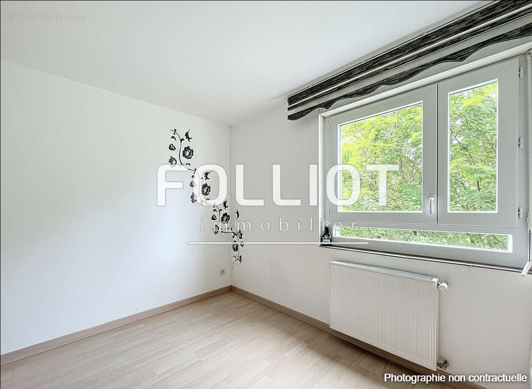 Appartement à FOUGERES