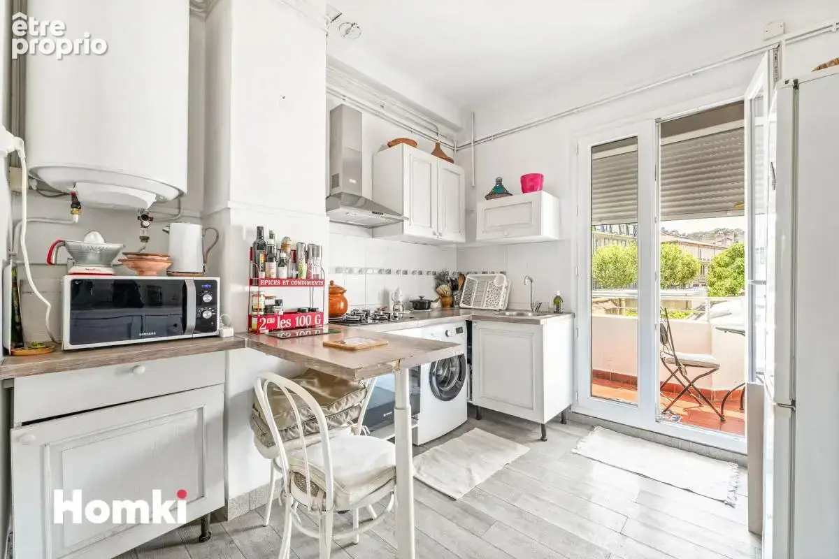 Appartement T4 de 108 m² à Marseille 13008, Avenue du Prado - photo 5