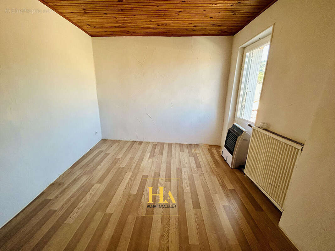 Maison à LA VOULTE-SUR-RHONE