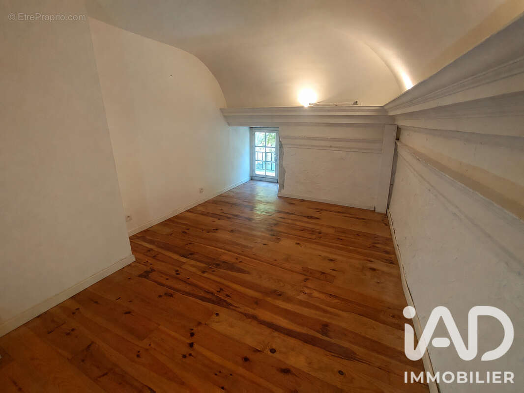 Appartement 76 m² à Saint-Gervais-Sur-Roubion  - photo 8