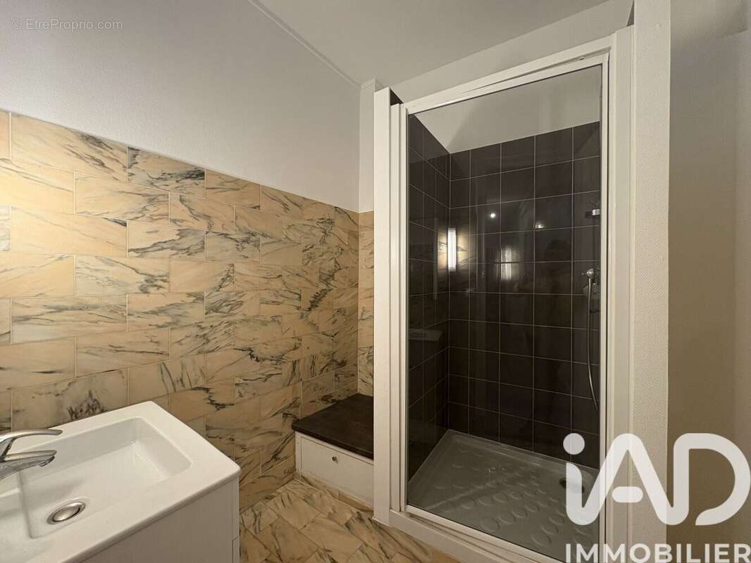 Photo 8 - Appartement à RUEIL-MALMAISON