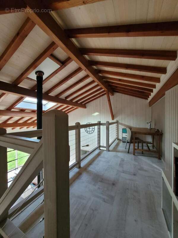 Maison 152 m² à Puymiclan  - photo 9