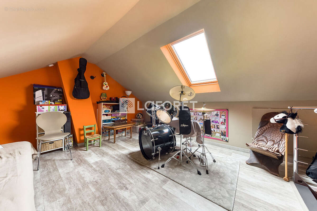 Maison à EMERAINVILLE