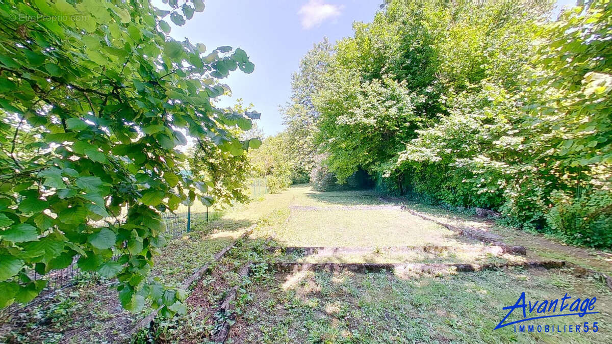 Maison à TRONVILLE-EN-BARROIS