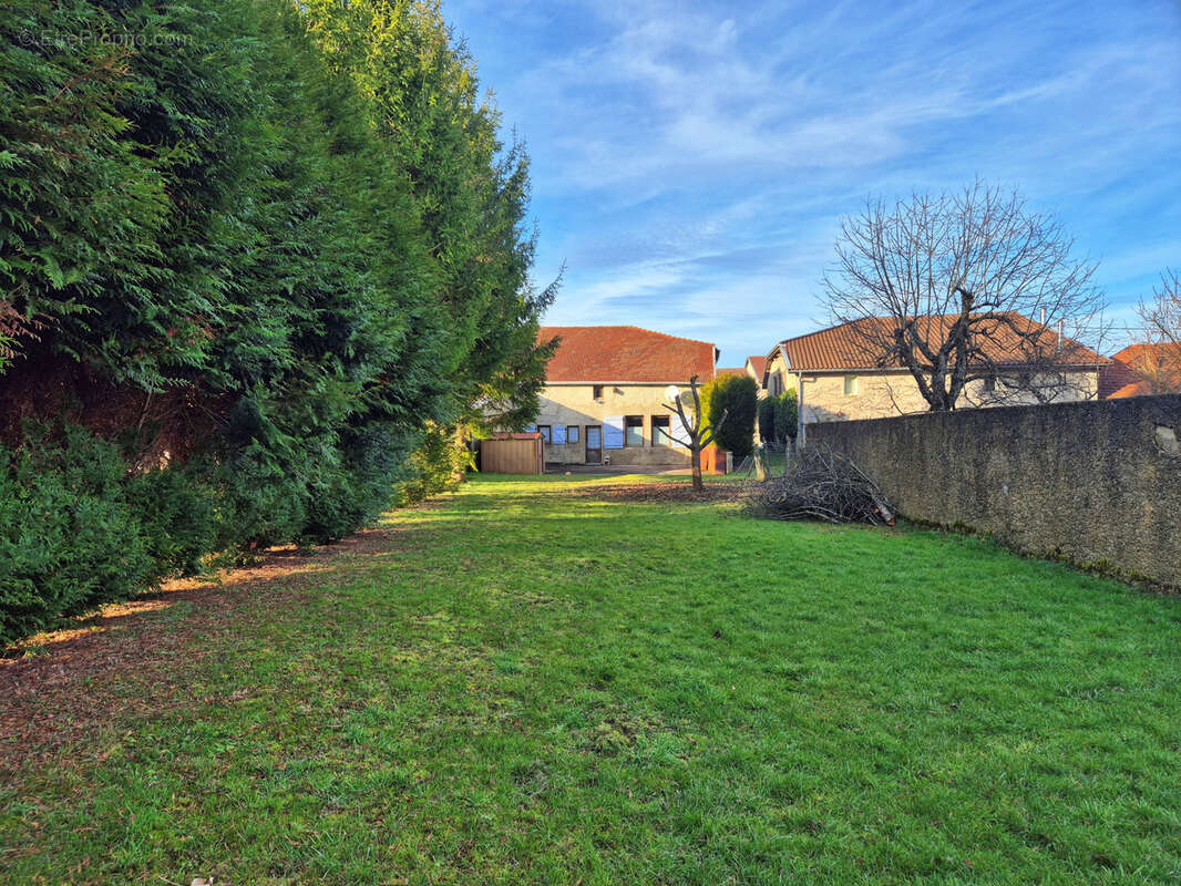 Maison à MAUVAGES