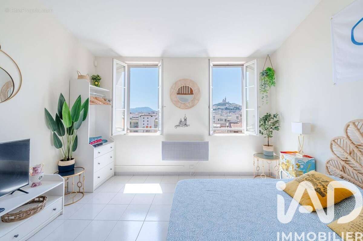 Appartement 84 m² à Marseille-2e  - photo 6