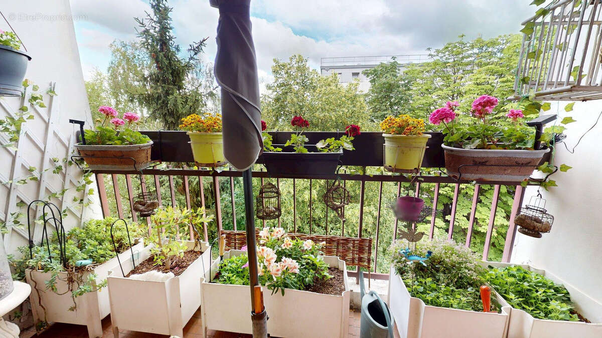 Appartement à BONDY