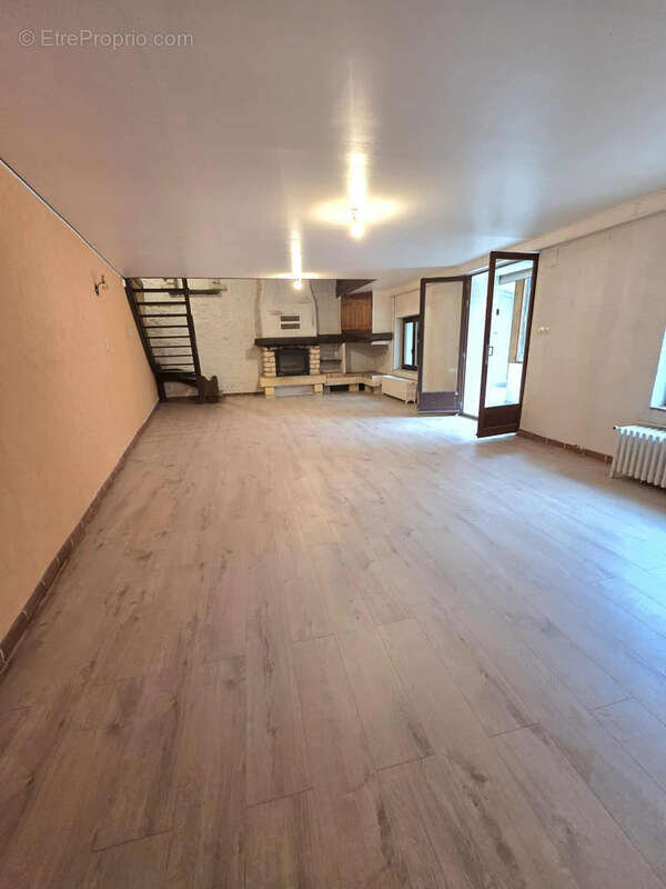 Maison à REMBERCOURT-SUR-MAD