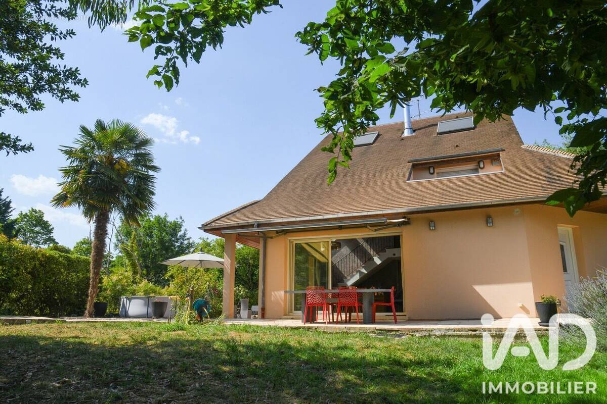 Photo 1 - Maison à VILLENNES-SUR-SEINE