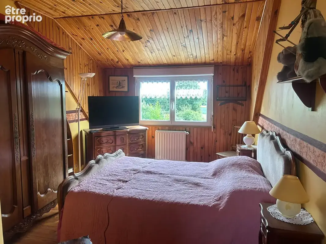 PLEUBIAN  Maison familiale de 150 m² sur terrain arboré de 1 694 m², proche mer - photo 9