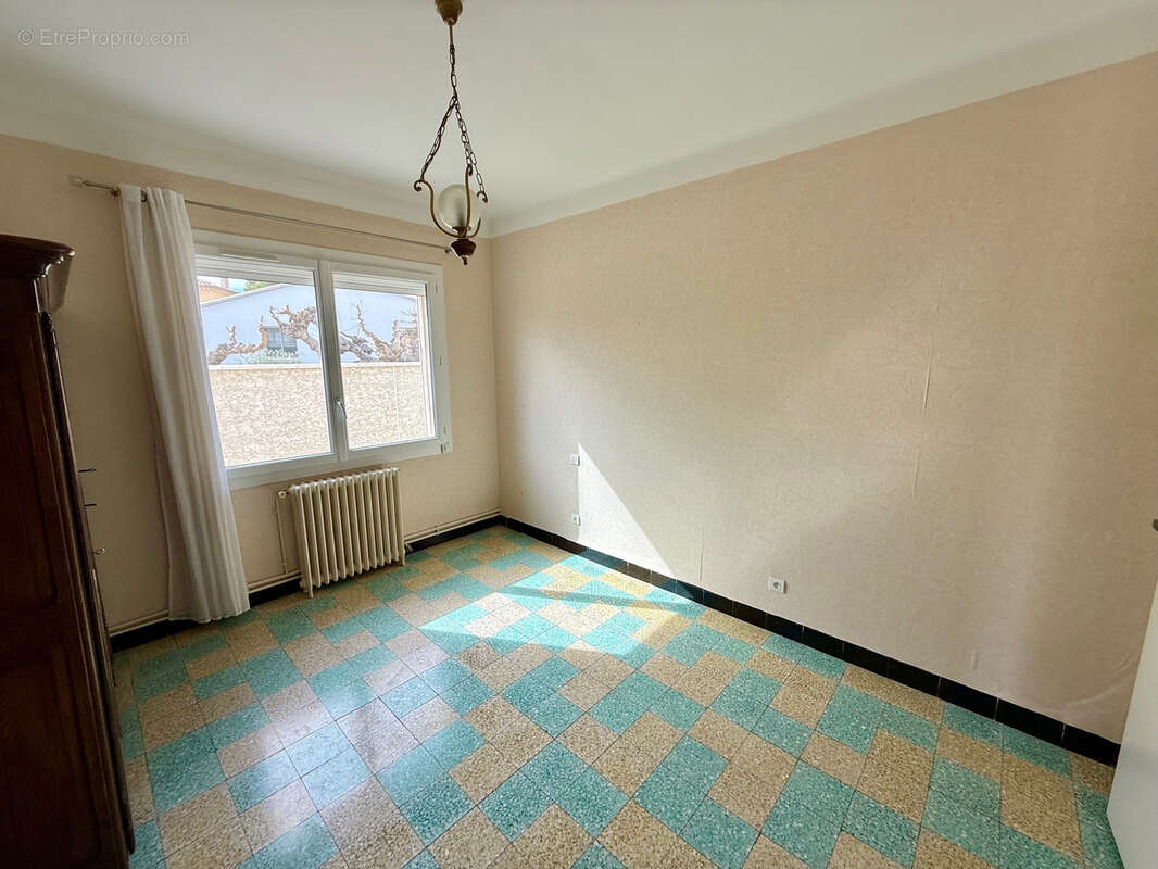 Maison à VILLETELLE