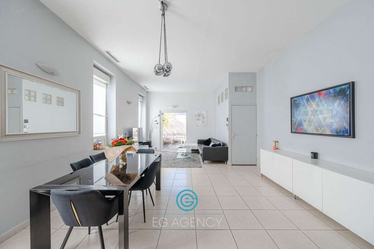 Appartement à MARSEILLE-10E