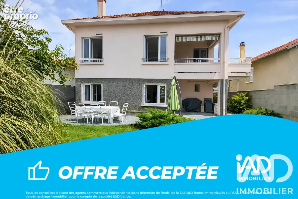 Photo 1 - Maison à LE COTEAU