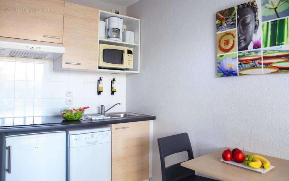 INVESTISSEMENT LOCATIF  Fréjus  Résidence Tourisme Zenitude Hôtel-Résidences La Tour de Mare  6,54 % de rentabilité - photo 4