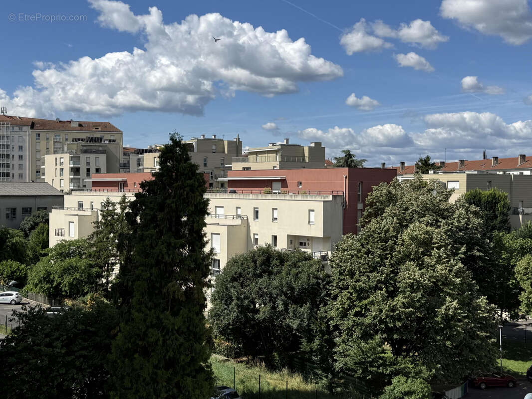 Appartement à VILLEURBANNE