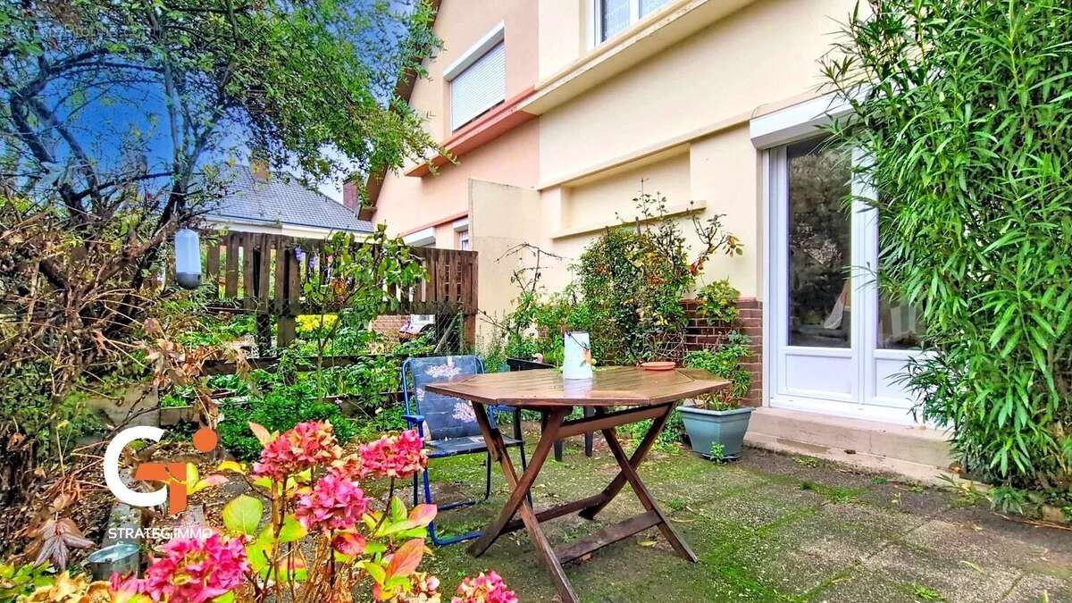 Maison à SOTTEVILLE-LES-ROUEN