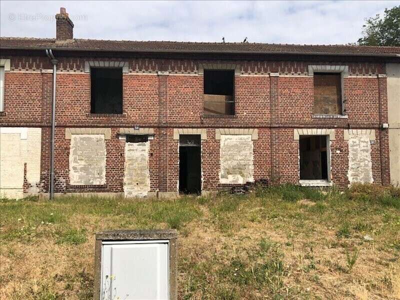 Maison à SAINT-ETIENNE-DU-ROUVRAY