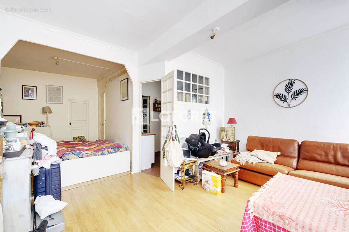Appartement à PARIS-4E