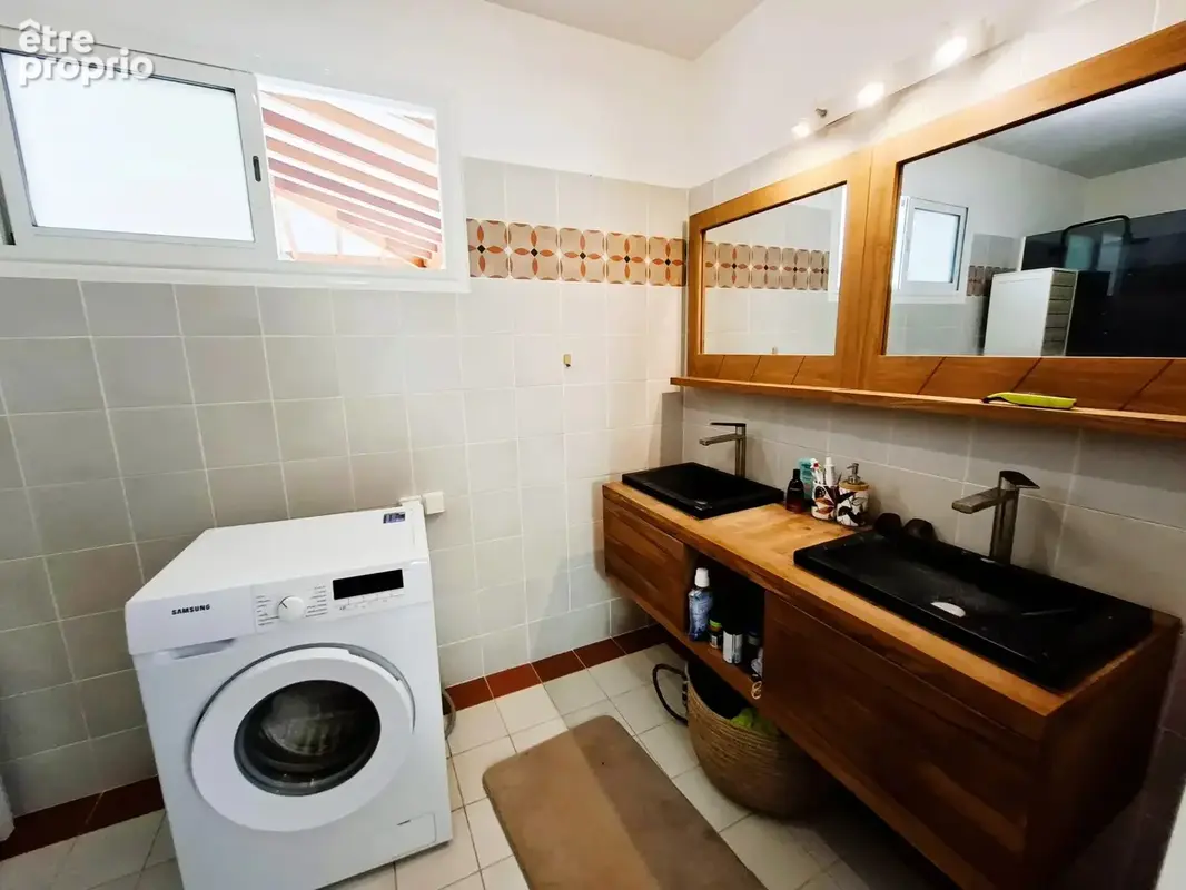 STE LUCE : Villa T4 + Piscine - photo 9