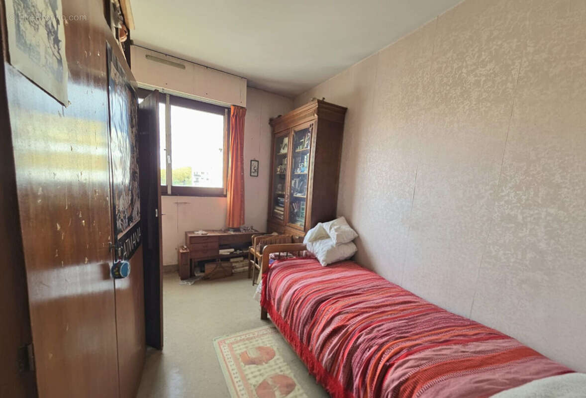 Appartement à PARIS-20E