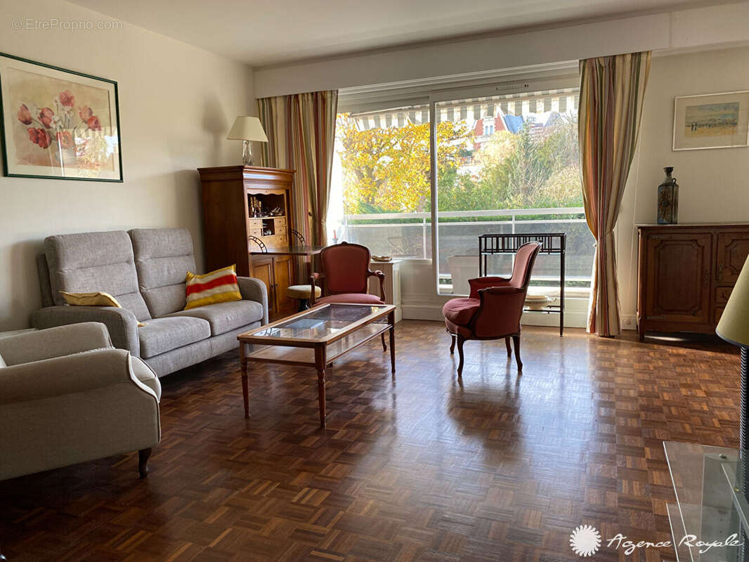 Appartement à SAINT-GERMAIN-EN-LAYE