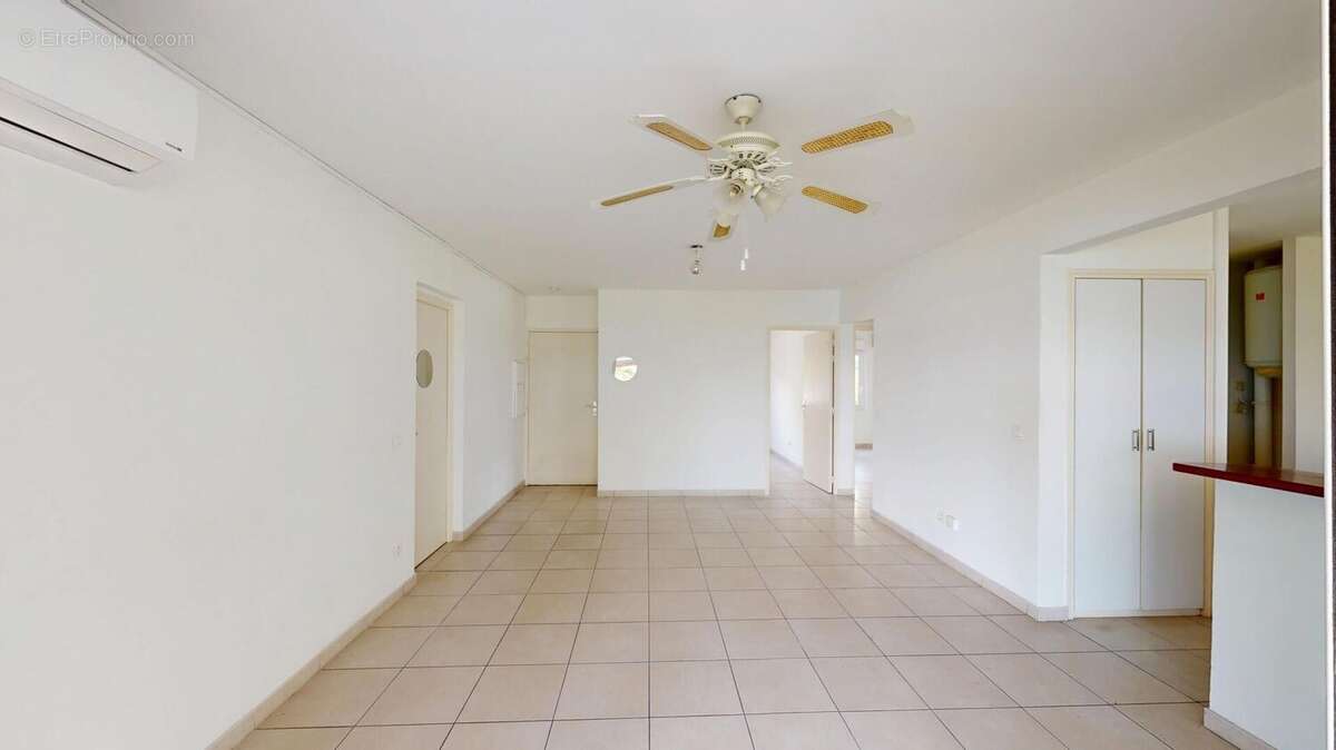 Appartement 110 m² à Schoelcher  - photo 6