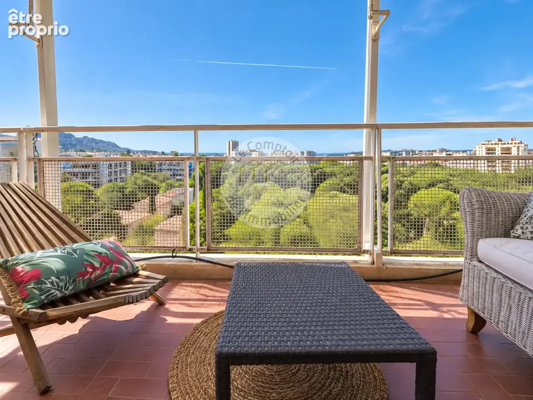 Résidence les cyclades   t4 d’exception avec 45 m2 de terrasse & vue mer - photo 3