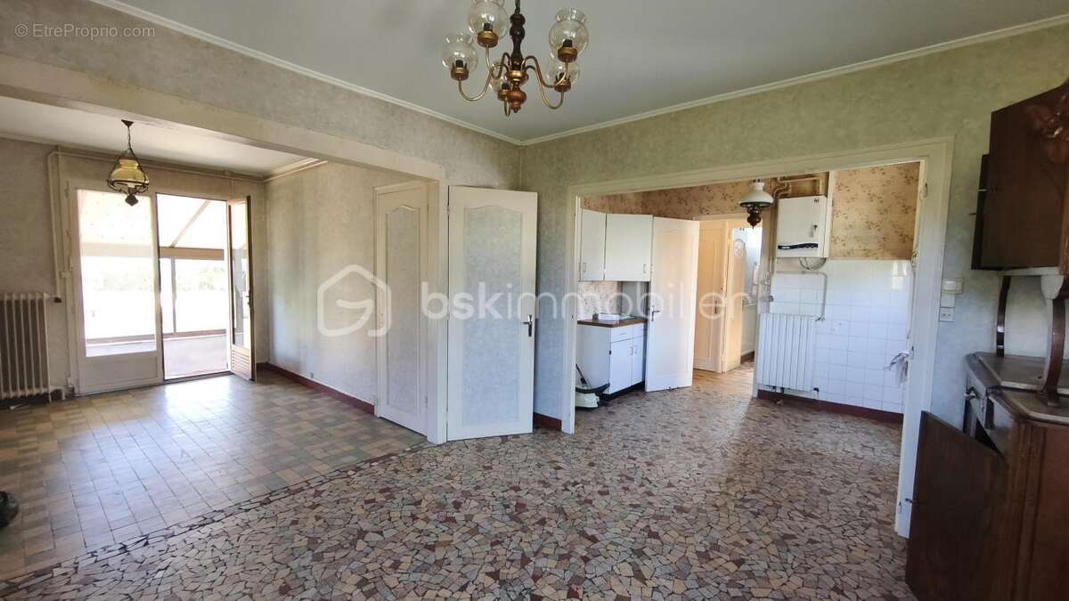 Maison habitation - photo 2
