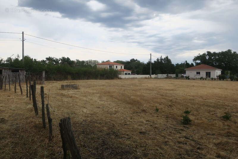 Terrain à bâtir - photo 2