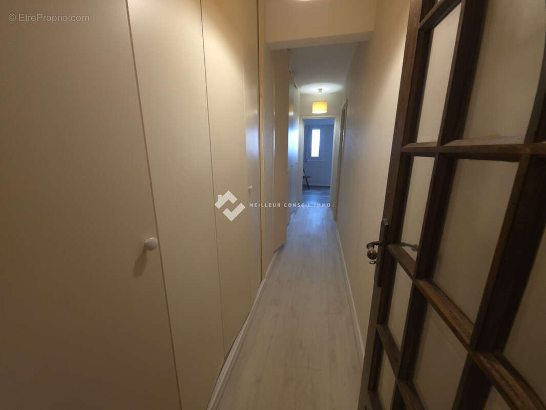Appartement 80 m² à Saint-Brieuc  - photo 7